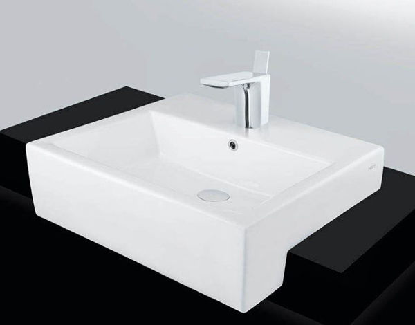 Ảnh của Lavabo bán âm bàn rửa mặt TOTO chính hãng LW647CJW/F